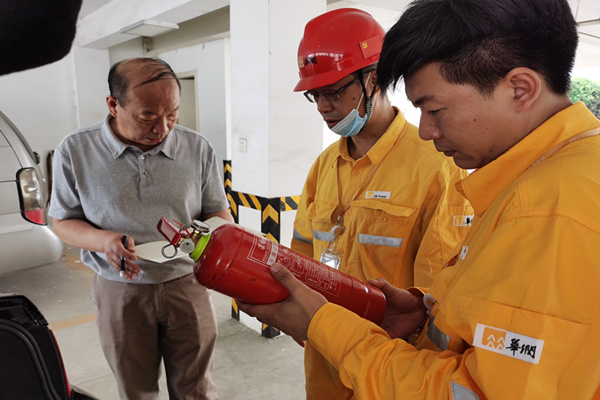 華潤南京化工園熱電舉辦交通安全周啟動儀式暨交通安全培訓(xùn)會