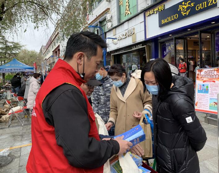 援藏的歷史，讓他永遠(yuǎn)難忘——記國網(wǎng)湖北送變電公司援藏職工李皓