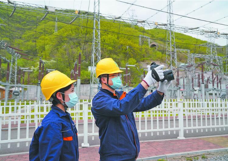 遼寧本溪供電公司臥龍變電運維班創(chuàng)新工作方法 抓實崗位練兵