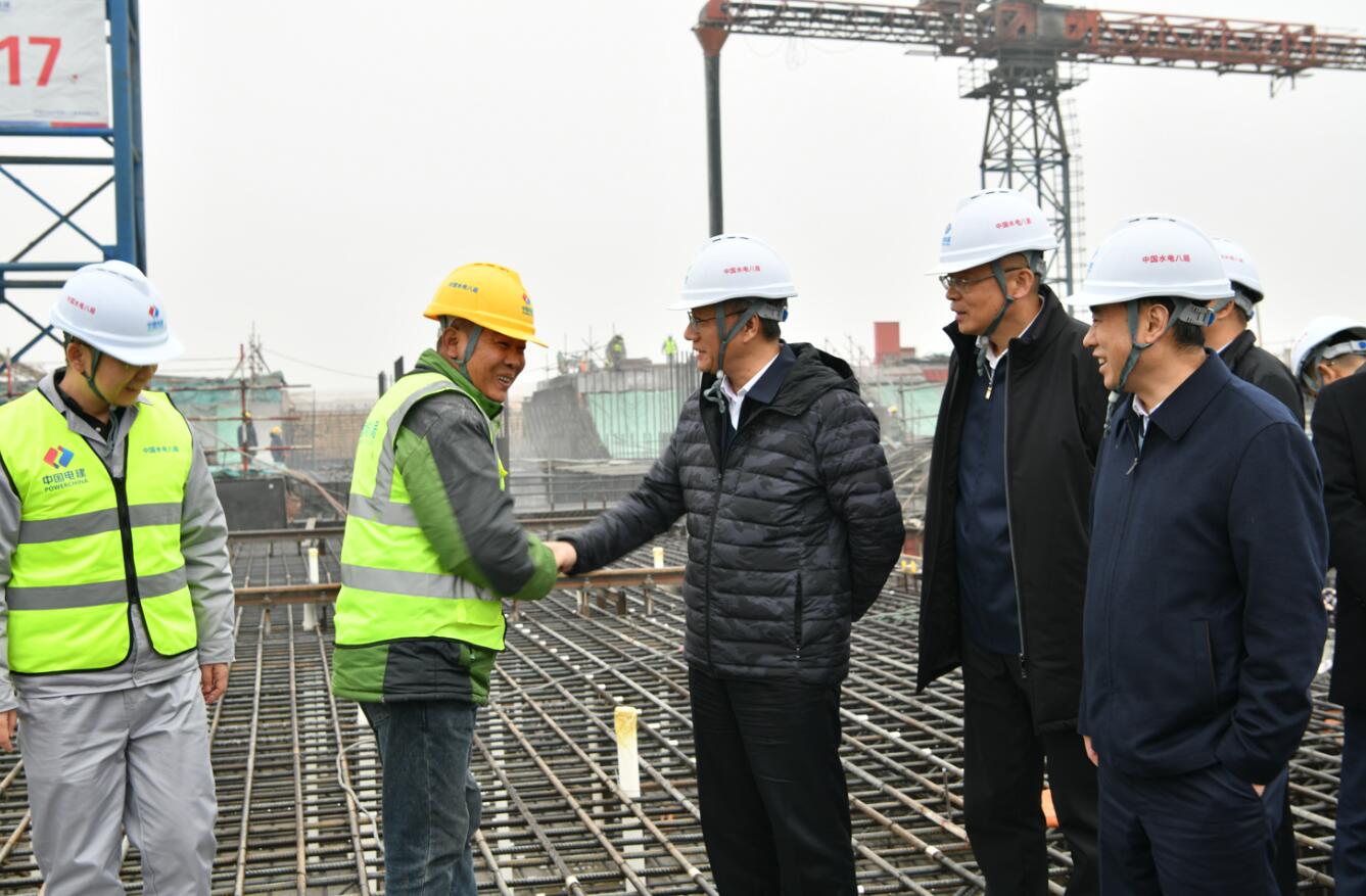 中國電建黨委副書記、總經(jīng)理王斌赴基層開展安全生產(chǎn)督導(dǎo)并調(diào)研