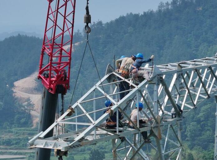 機械化施工助湖南電網(wǎng)高質(zhì)量建設