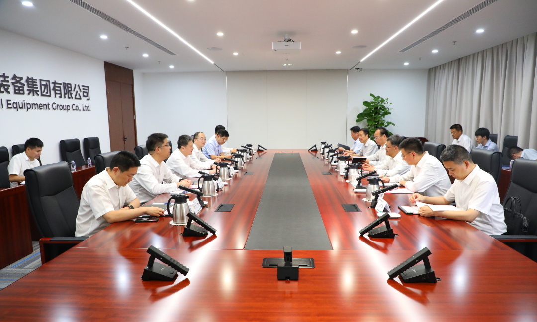 中國電氣裝備黨委副書記、總經(jīng)理周群會見西安市市長葉牛平